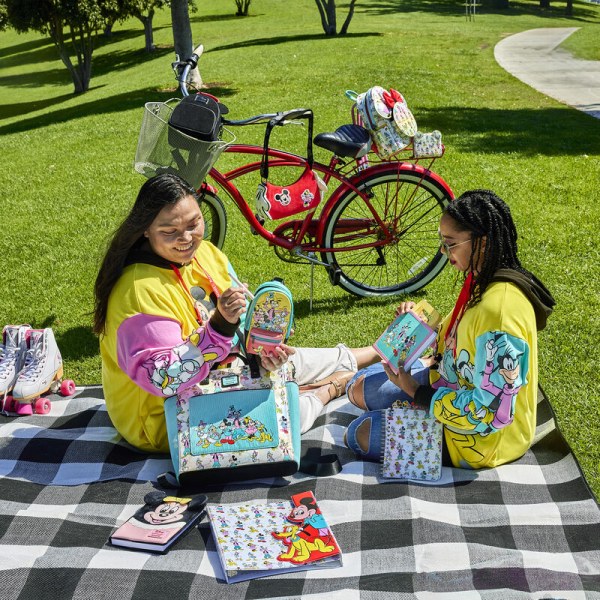 PORTAFOGLIO Disney 100 Topolino e i suoi amici iridescenti - DISNEY LOUNGEFLY