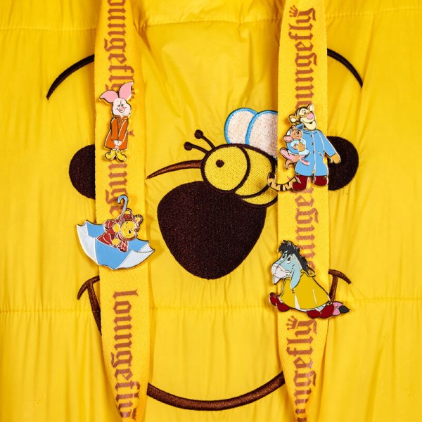 Set di 4 Pin's Winnie e le sue amiche scivolano in una giornata piovosa - Disney