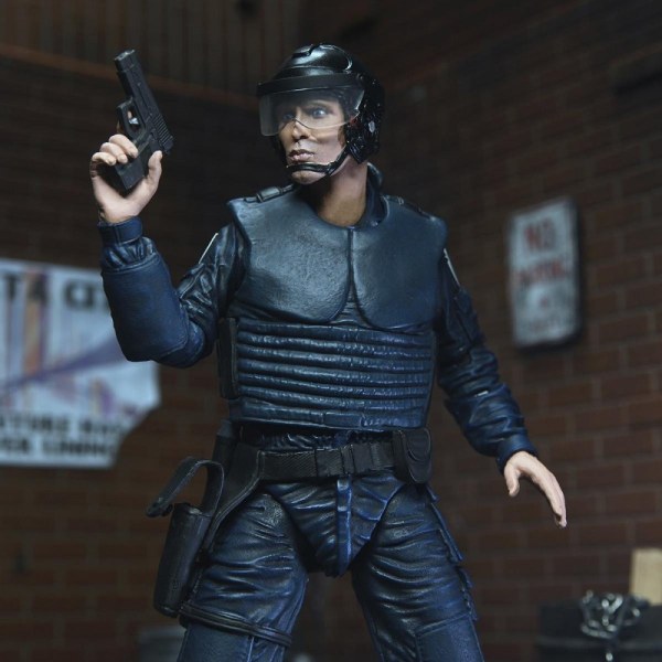 FIGURINA ROBOCOP ULTIMATE ALEX MURPHY (UNIFORME OCP)