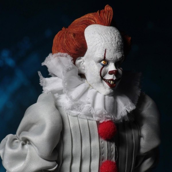 IT - CLOTHED ACTION FIGURE - PENNYWISE (2017)