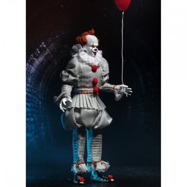 IT - CLOTHED ACTION FIGURE - PENNYWISE (2017)