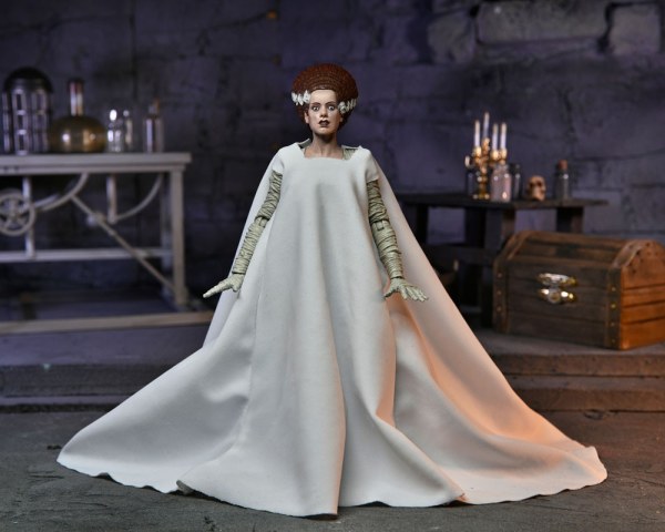Figurina Universal Monsters L'ultima sposa di Frankenstein (colore) 18 cm