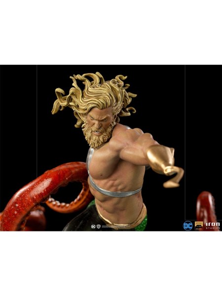 AQUAMAN 90 Art Scale - DC COMICS