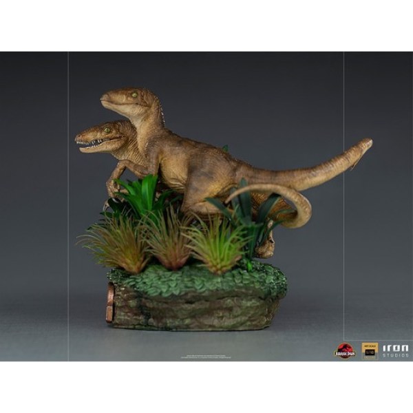 DUE VELOCIRAPTORS ART SCALE DELUXE - JURASSIC PARK