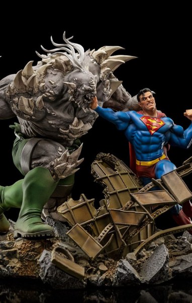 Statuetta DC Comics 1/10 BDS Art Scale Superman vs Doomsday heo EU Exclusive 30 cm