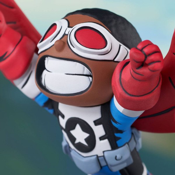 Statuetta Marvel Animated Falcon 13 cm