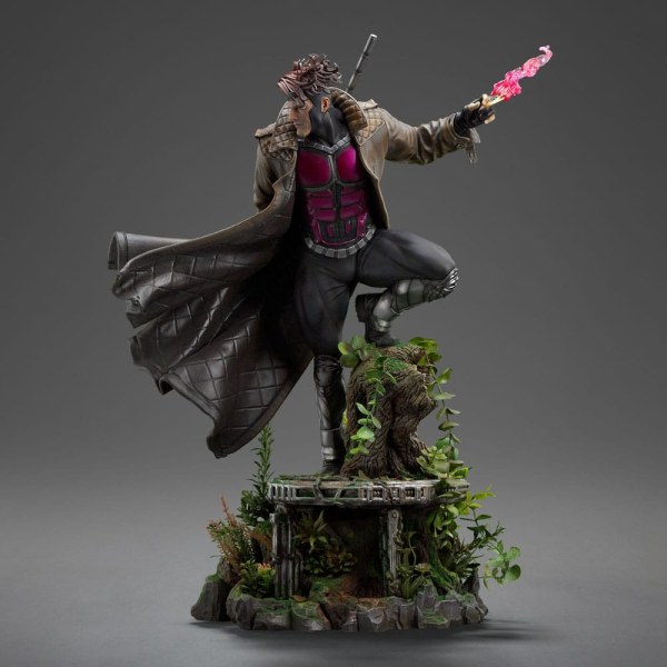 Statuetta Marvel Legacy Replica 1/4 Gambit 71 cm