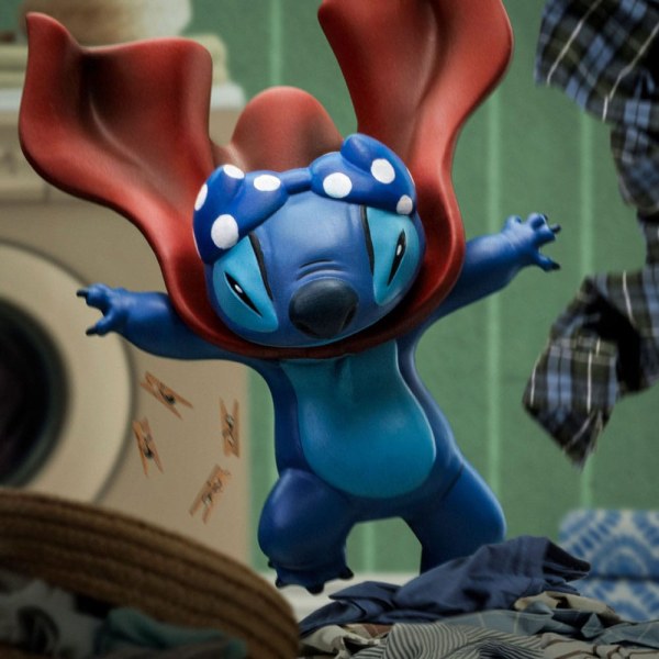 Statuetta Lilo & Stitch 1/10 Art Scale Stitch Laundry 19 cm