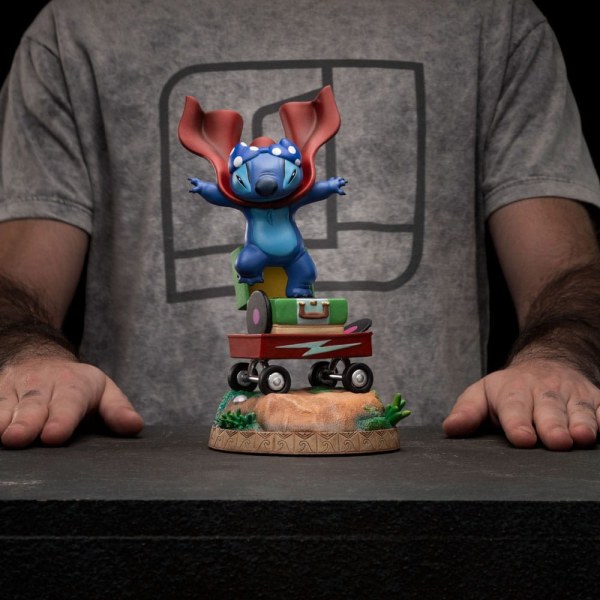 Statuetta Lilo & Stitch 1/10 Art Scale Stitch Laundry 19 cm