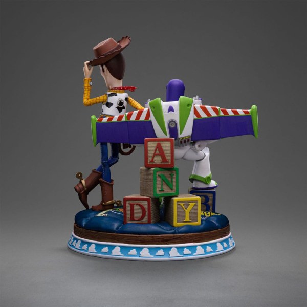 Toy Story statuetta 1/10 Deluxe Art Scale Buzz & Woody 38 cm