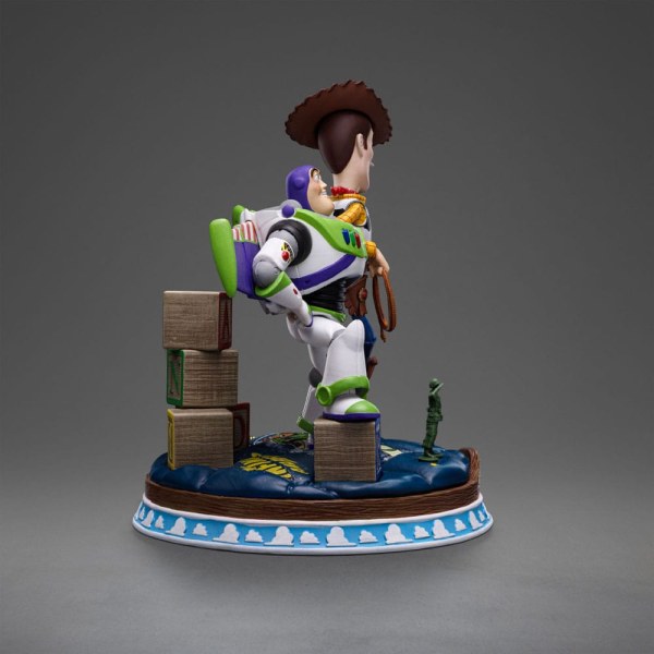 Toy Story statuetta 1/10 Deluxe Art Scale Buzz & Woody 38 cm