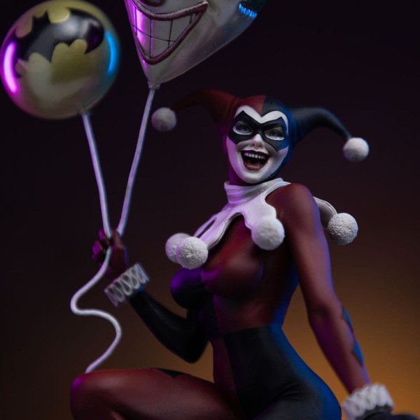 Statuetta DC Comics 1/10 Art Scale Harley Quinn Unleashed 30 cm