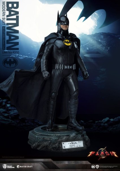 Statuetta Batman Master Craft Batman Modern Suit 42 cm