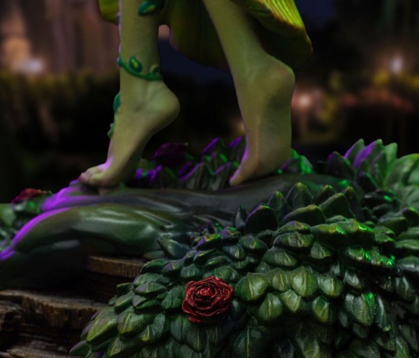 Statuetta DC Comics 1/10 Art Scale Poison Ivy 22 cm