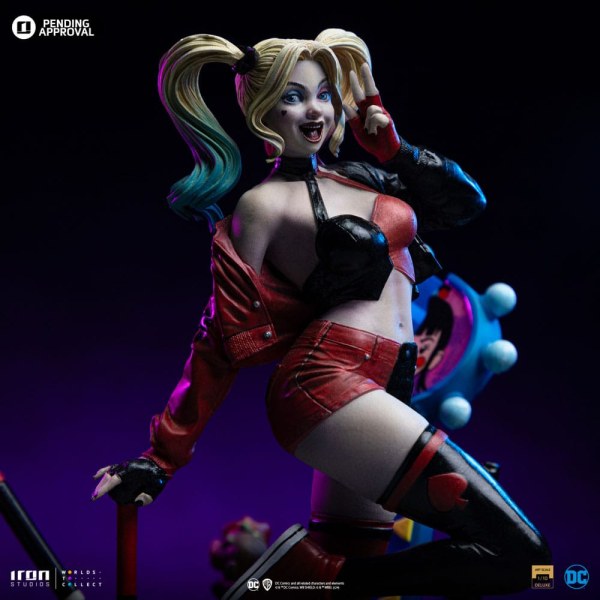Statuetta DC Comics 1/10 Deluxe Art Scale Harley Quinn (Gotham City Sirens) 22 cm