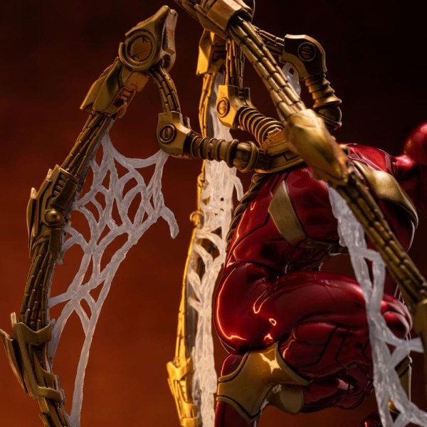 Statuetta Marvel Deluxe Art Scale 1/10 Spider-man Iron Armor Comics (Esclusiva CCXP 2024) 24 cm
