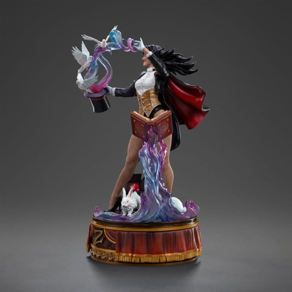 Statuetta DC Comics 1/10 Art Scale Zatanna 27 cm