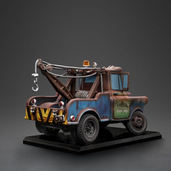 Statuetta Cars 1/10 Art Scale Tow Mater 17 cm