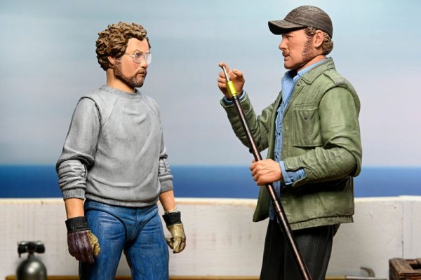 Jaws Ultimate Matt Hooper Amity Arrival 50° anniversario 18 cm Figura