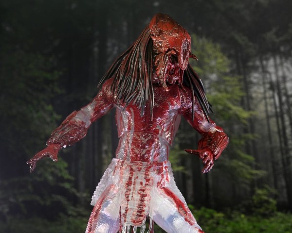 Prey Ultimate Feral Bear Blood Predator figurina 18 cm