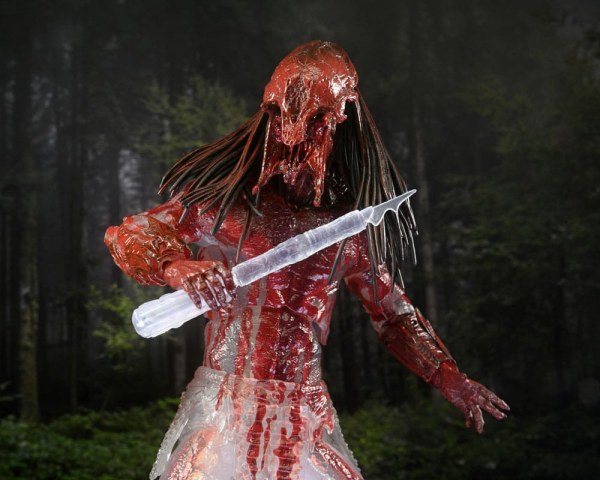 Prey Ultimate Feral Bear Blood Predator figurina 18 cm