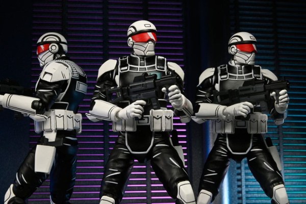 Tartarughe Ninja (L'ultimo Ronin) Synja Commando con la statuetta Mousers da 18 cm