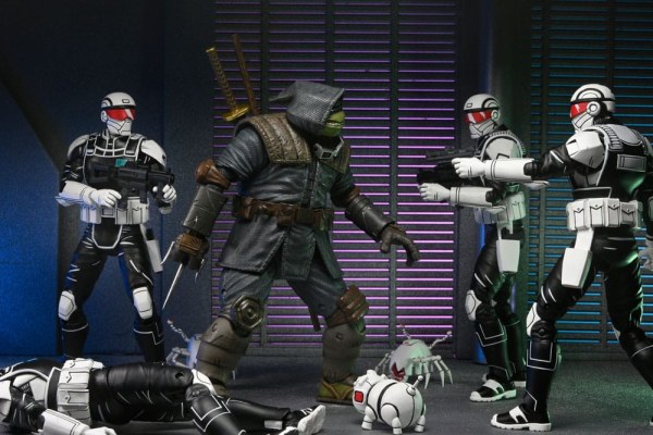 Tartarughe Ninja (L'ultimo Ronin) Synja Commando con la statuetta Mousers da 18 cm
