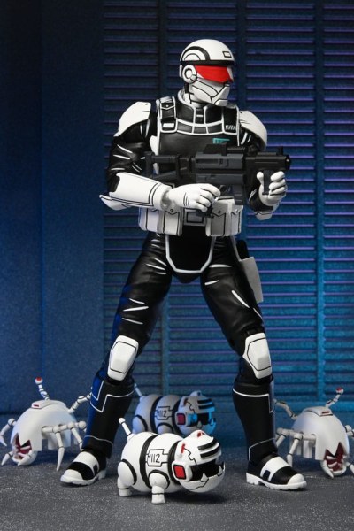 Tartarughe Ninja (L'ultimo Ronin) Synja Commando con la statuetta Mousers da 18 cm