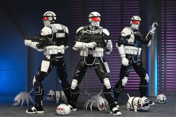 Tartarughe Ninja (L'ultimo Ronin) Synja Commando con la statuetta Mousers da 18 cm