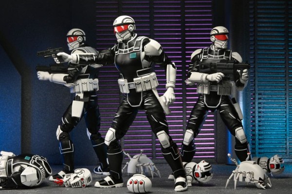 Tartarughe Ninja (L'ultimo Ronin) Synja Commando con la statuetta Mousers da 18 cm