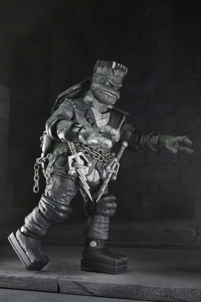 Universal Monsters x Teenage Mutant Ninja Turtles confezione da 4 statuette Turtles Black & White da 18 cm