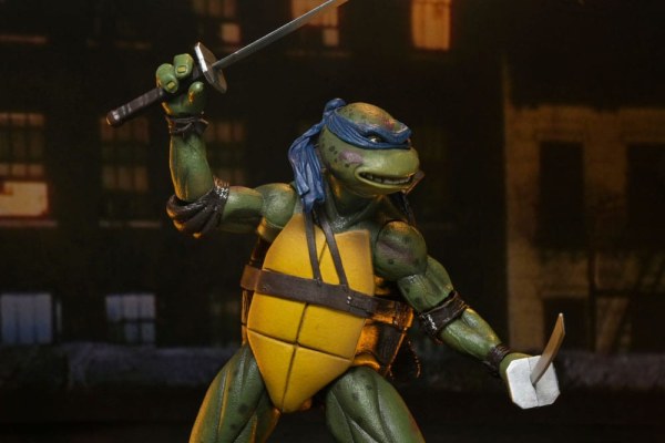 Tartarughe Ninja (film del 1990) Roof Top Battle Shredder contro Leo figurina 18 cm