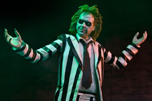 Beetlejuice Figurina di Beetlejuice in scala 7 Ultimate Striped Suit Beetlejuice 18 cm