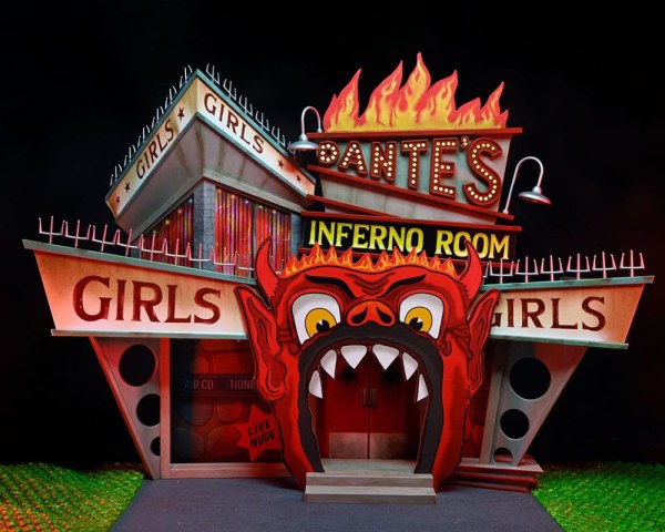 Beetlejuice (1988) diorama Trenchcoat con punte Inferno Room Deluxe Set