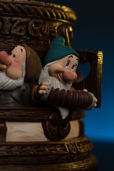 Biancaneve e i sette nani Statuetta 1/10 Art Scale Biancaneve e Dotto Edizione Deluxe 21 cm