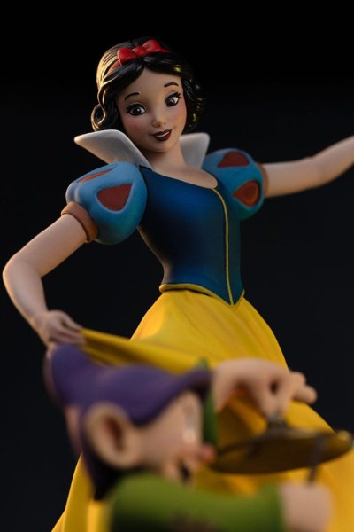 Biancaneve e i sette nani Statuetta 1/10 Art Scale Biancaneve e Dotto Edizione Deluxe 21 cm
