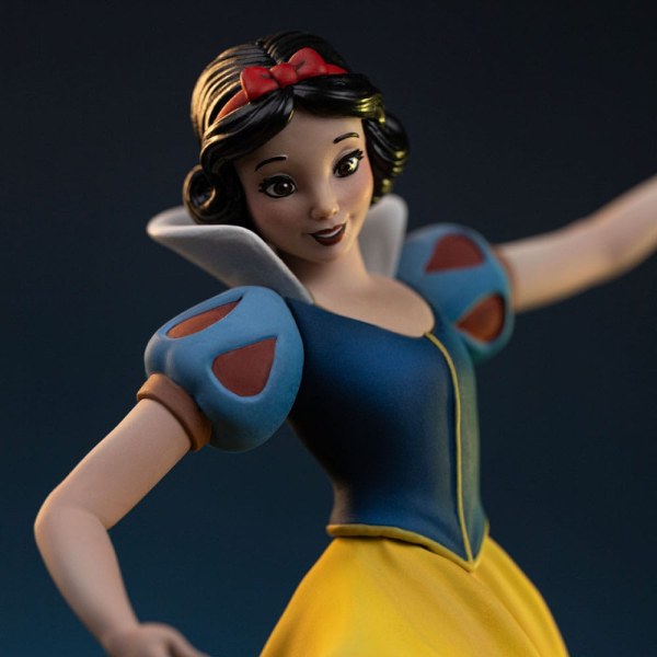 Biancaneve e i sette nani Statuetta 1/10 Art Scale Biancaneve e Dotto 21 cm