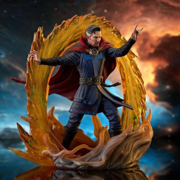 Marvel Comic Gallery Figura Dottor Strano da 25 cm