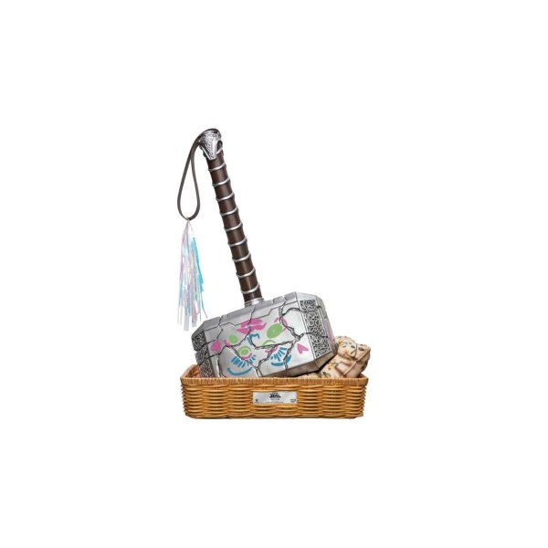 Marvel: Thor Love and Thunder - Statua Mjolnir Love Version in scala 1:1