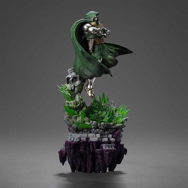 Statuetta Diorama The Infinity Gauntlet Marvel Legends 1/10 Art Scale Infinity Doctor Doom Deluxe Edition 42 cm