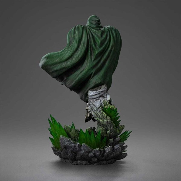 Statuetta Diorama The Infinity Gauntlet Marvel Legends 1/10 Art Scale Infinity Doctor Doom 30 cm