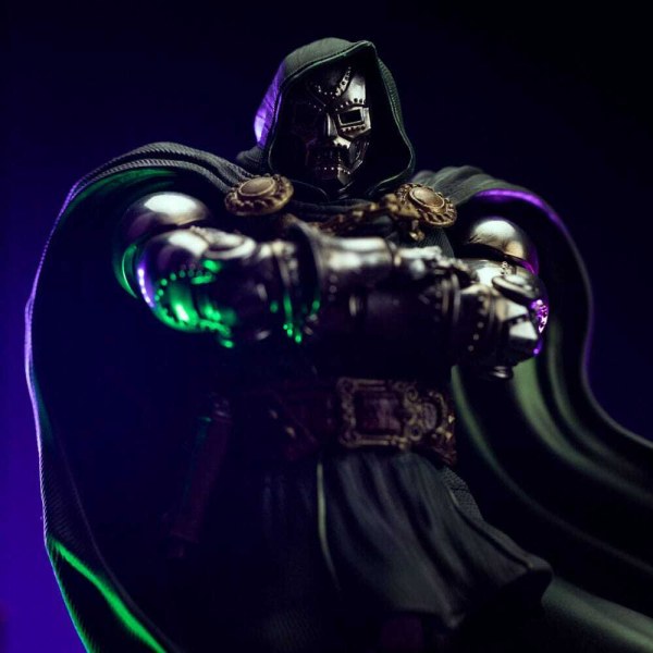 Statuetta Diorama The Infinity Gauntlet Marvel Legends 1/10 Art Scale Infinity Doctor Doom 30 cm