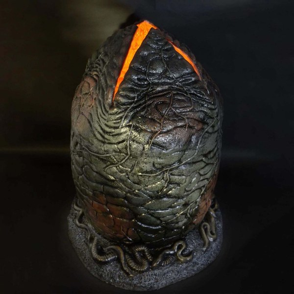 ALIEN – REPLICA IN SCHIUMA – UOVO A GRANDEZZA NATURALE E FACEHUGGER