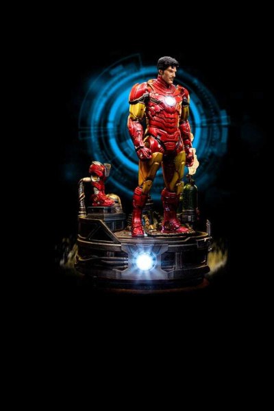 Statuetta Marvel 1/10 Deluxe Art Scale Iron Man Unleashed 23 cm - Confezione danneggiata