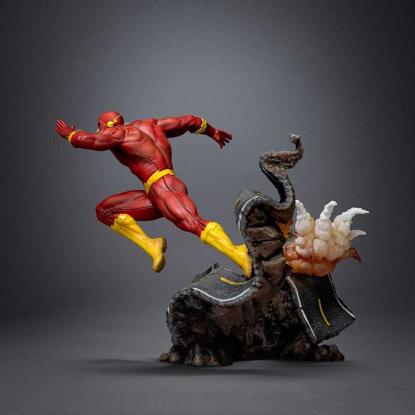 Statuetta DC Comics 1/10 Art Scale Flash 25 cm