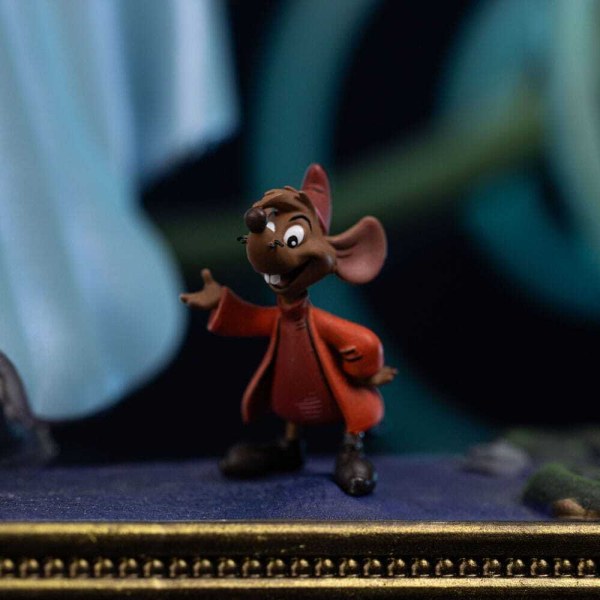 Statuetta Disney Classics 1/10 Deluxe Art Scale Cenerentola 30 cm