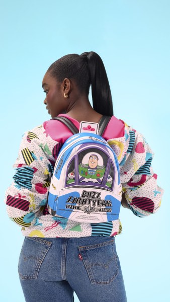 MINI ZAINO BUZZ LIGHTYEAR PER IL 30° ANNIVERSARIO DI TOY STORY - DISNEY PIXAR LOUNGEFLY