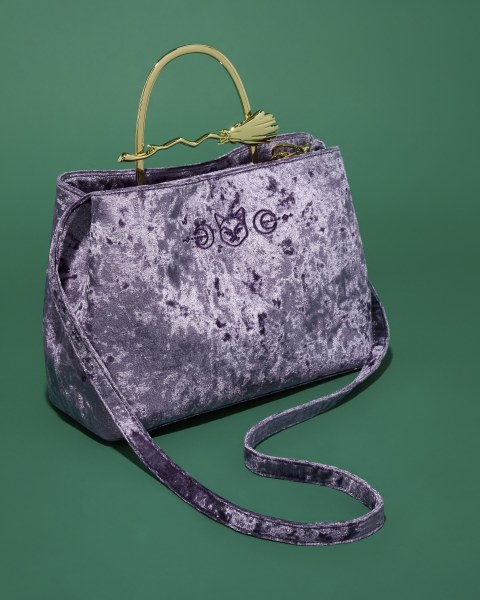 BORSA A MANO IN VELLUTO CON MANICO DI SCOPA - DISNEY LOUNGEFLY HOCUS POCUS