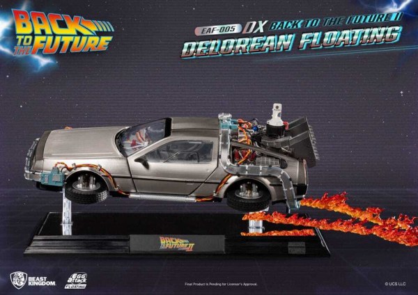 Ritorno al futuro Statuetta Uovo Attacco Galleggiante Ritorno al futuro II DeLorean Versione Deluxe heo EU Esclusiva 20 cm