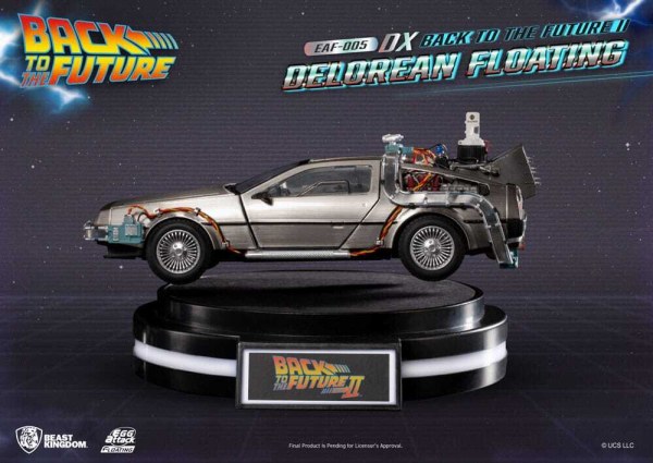 Ritorno al futuro Statuetta Uovo Attacco Galleggiante Ritorno al futuro II DeLorean Versione Deluxe heo EU Esclusiva 20 cm